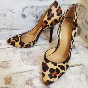 BCBGeneration Real Cow Hair Leopard Print Stiletto Heels Size 7